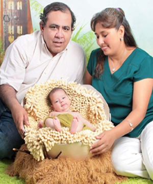 Sra. Lucy Gonzales Dávila y Marko Morán